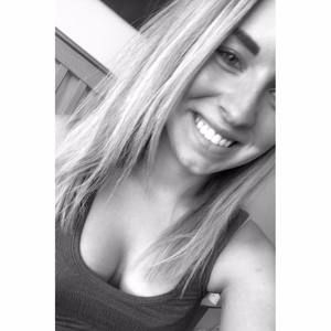 Meet your Posher, Kayla